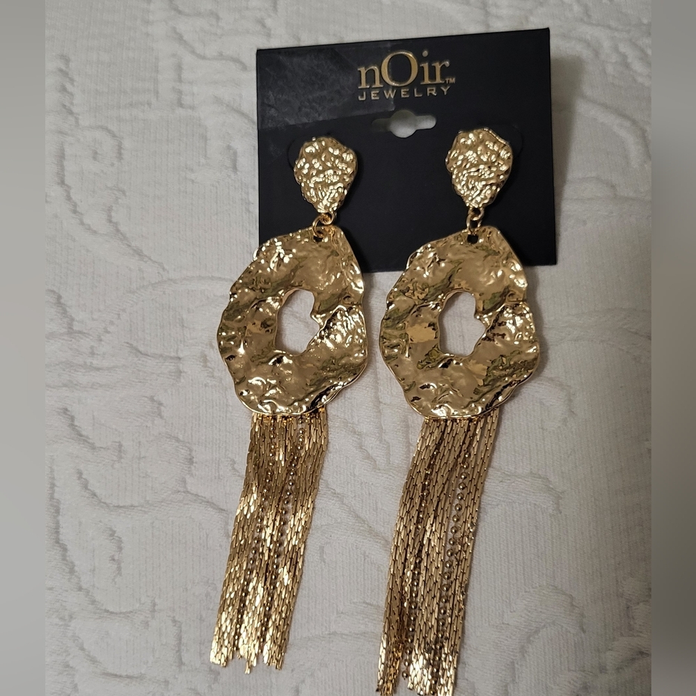 nOir Jewelry Textured Gold Dangle Earrings